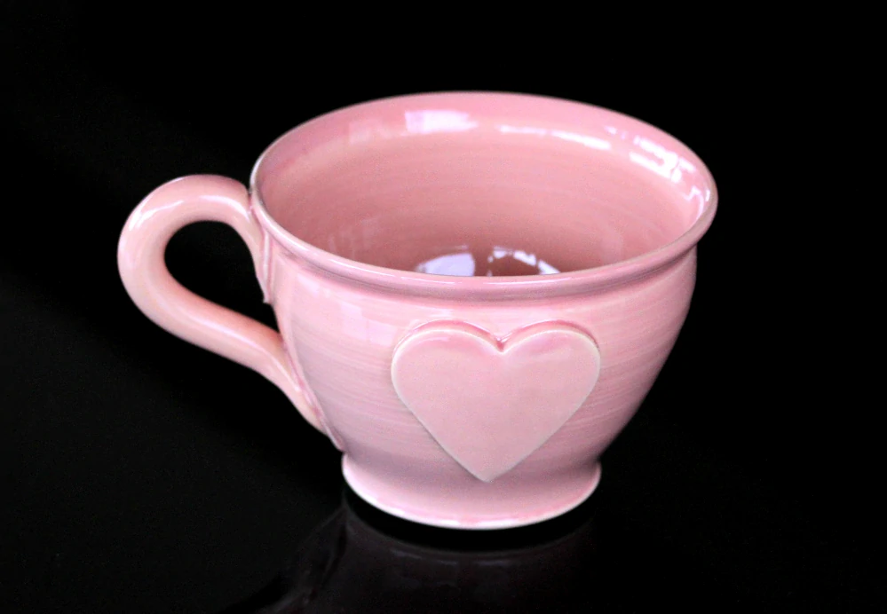 Keramická šálka - hrnček na kávu - cappuccino - čaj so srdiečkom - 300 ml - ružová - ručná výroba