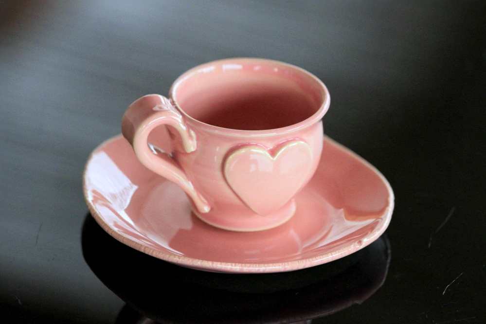 Keramická šálka na kávu espresso - lungo - ristretto so srdiečkom - 50 ml - ružová - ručná výroba