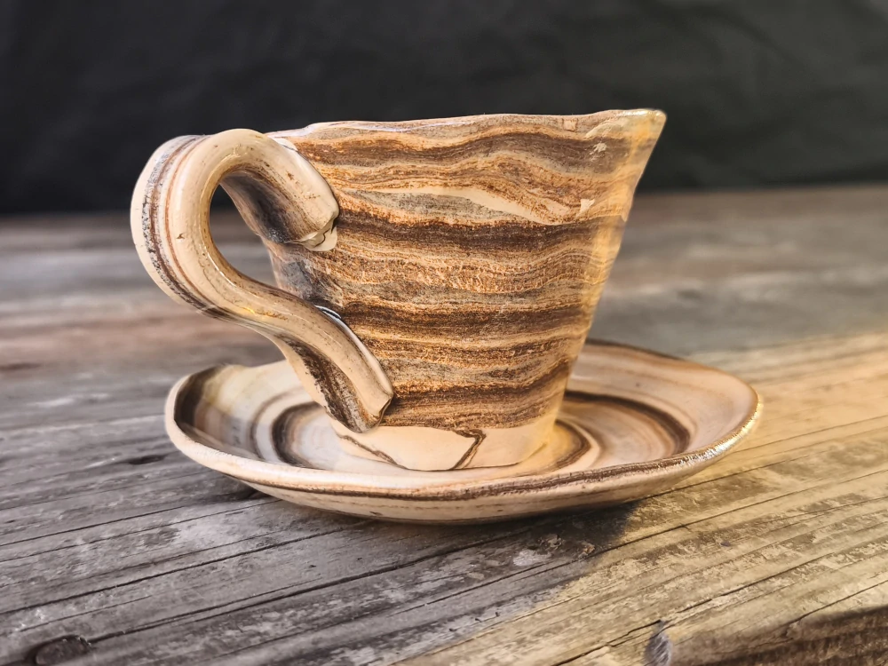 Keramická šálka na kávu espresso - lungo - ristretto 70 ml – Unikát! - béžovo-hnedá ručná výroba – modelovaná